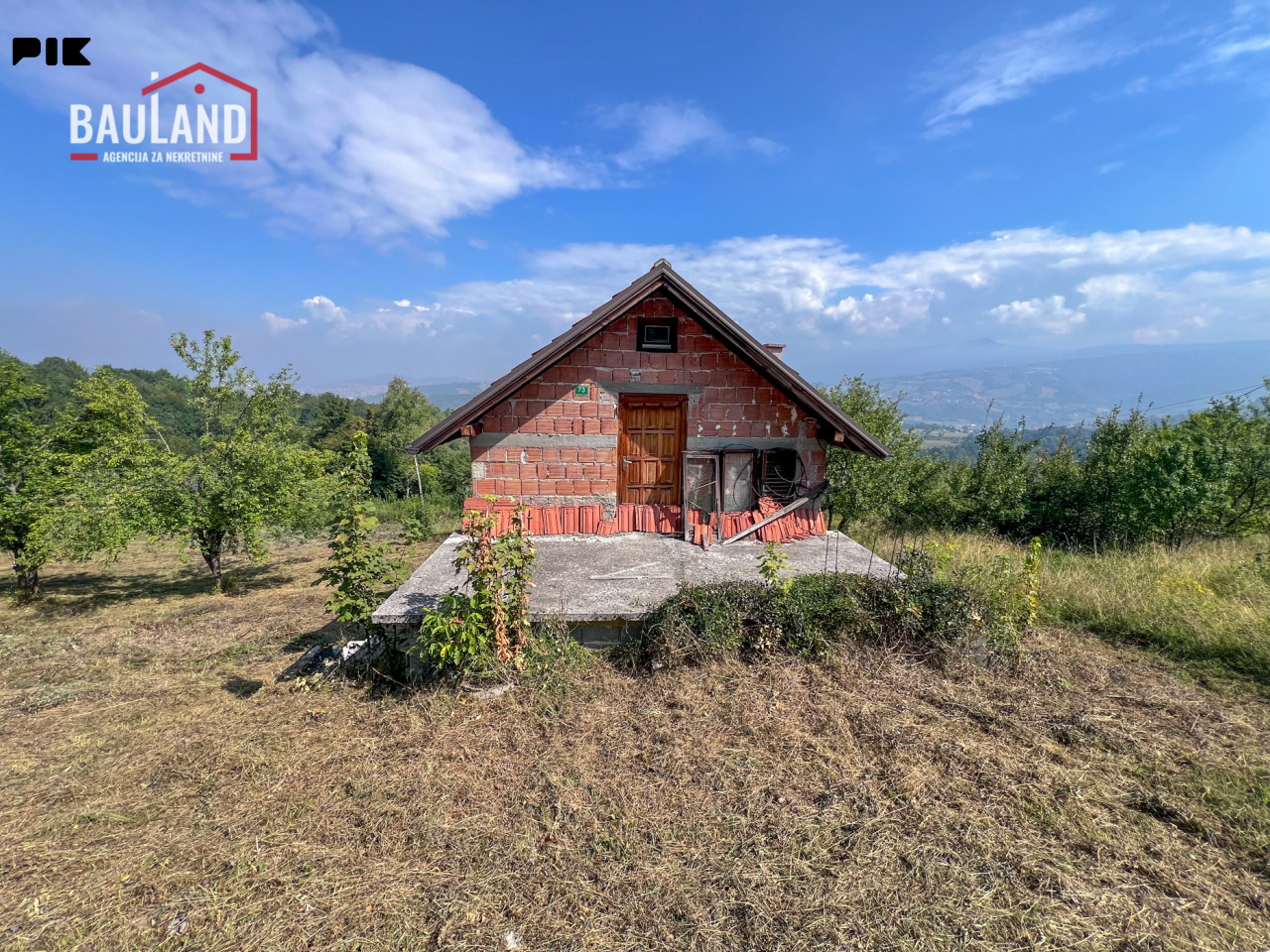 Parcela površine 3580m2 sa vikendicom, Malešići, Ilijaš 2