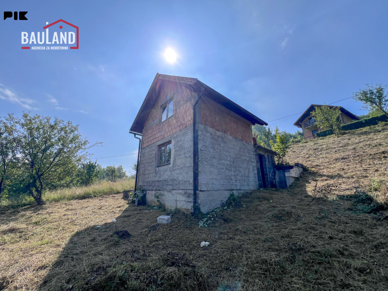 Parcela površine 3580m2 sa vikendicom, Malešići, Ilijaš 7