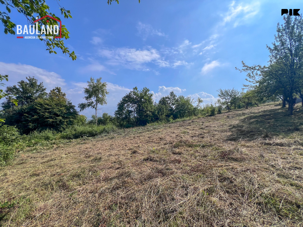 Parcela površine 3580m2 sa vikendicom, Malešići, Ilijaš 14