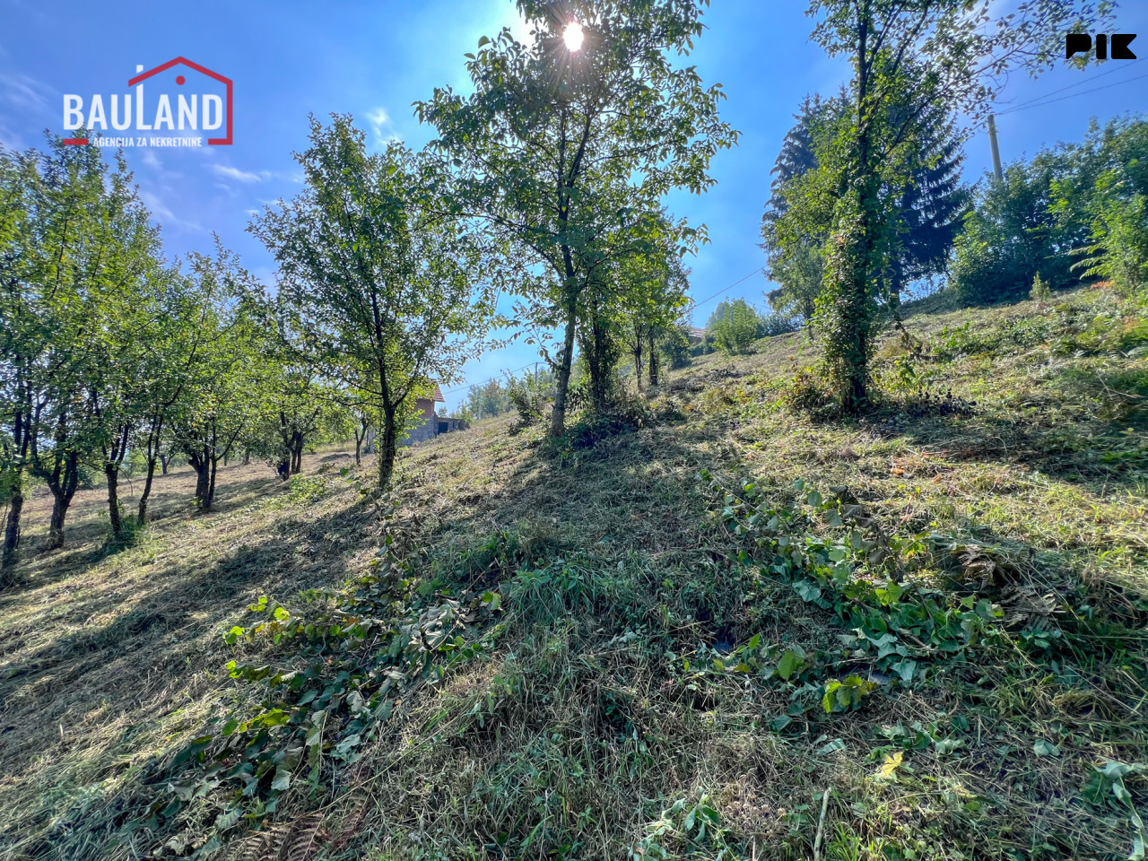 Parcela površine 3580m2 sa vikendicom, Malešići, Ilijaš 17