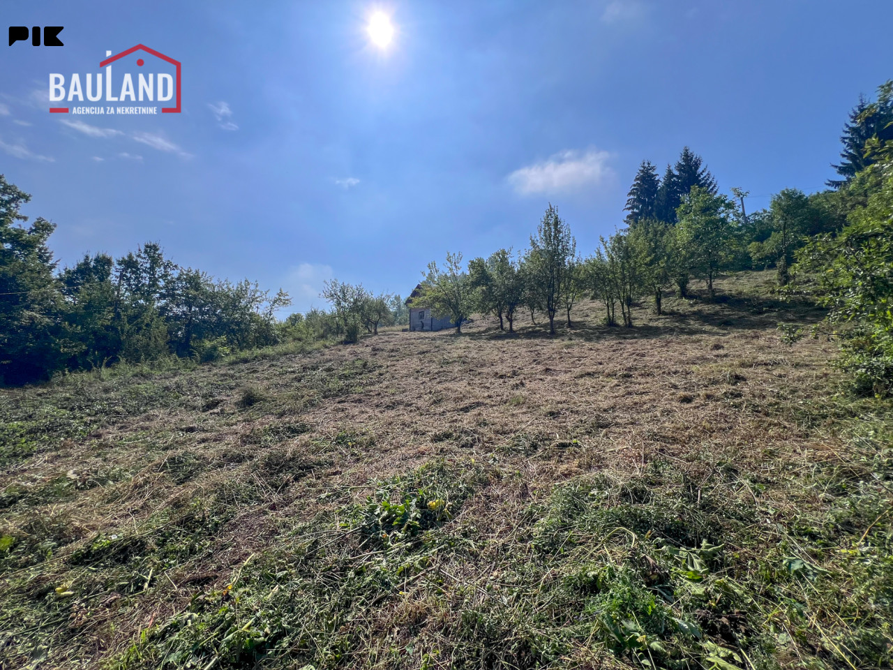 Parcela površine 3580m2 sa vikendicom, Malešići, Ilijaš 18