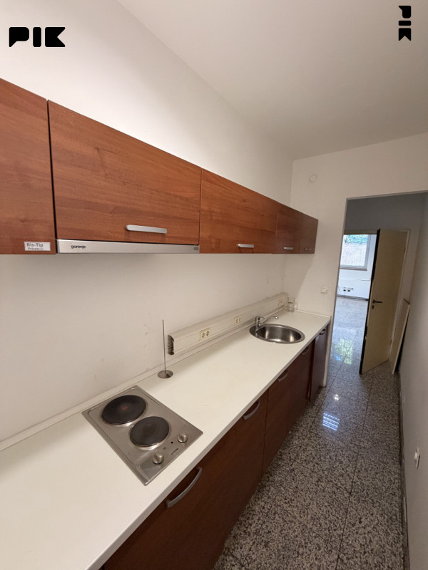 UNIKOD - Poslovni prostor 200m2 - Kovačići 21