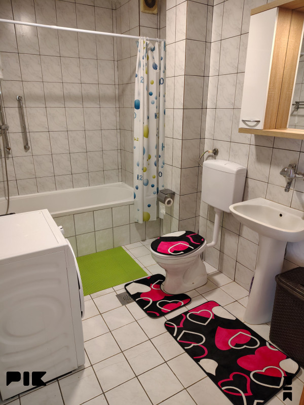 Stan Gradiška 44m2 - renoviran 9
