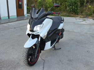 YAMAHA X-MAX 250 2011 GODINA