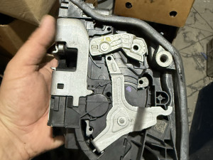 Bmw brava vrata g30 g31 f90 g32 g11 g15 g16 f93 g05 f16 7477685