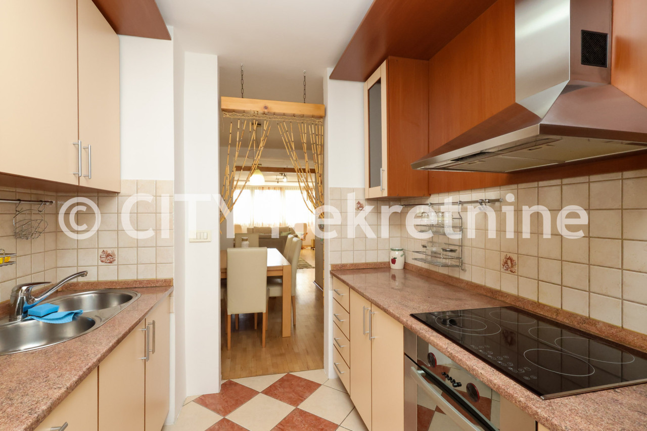 Trosoban namješten stan - Novi grad - Dobrinja 5 - 68 m2 9