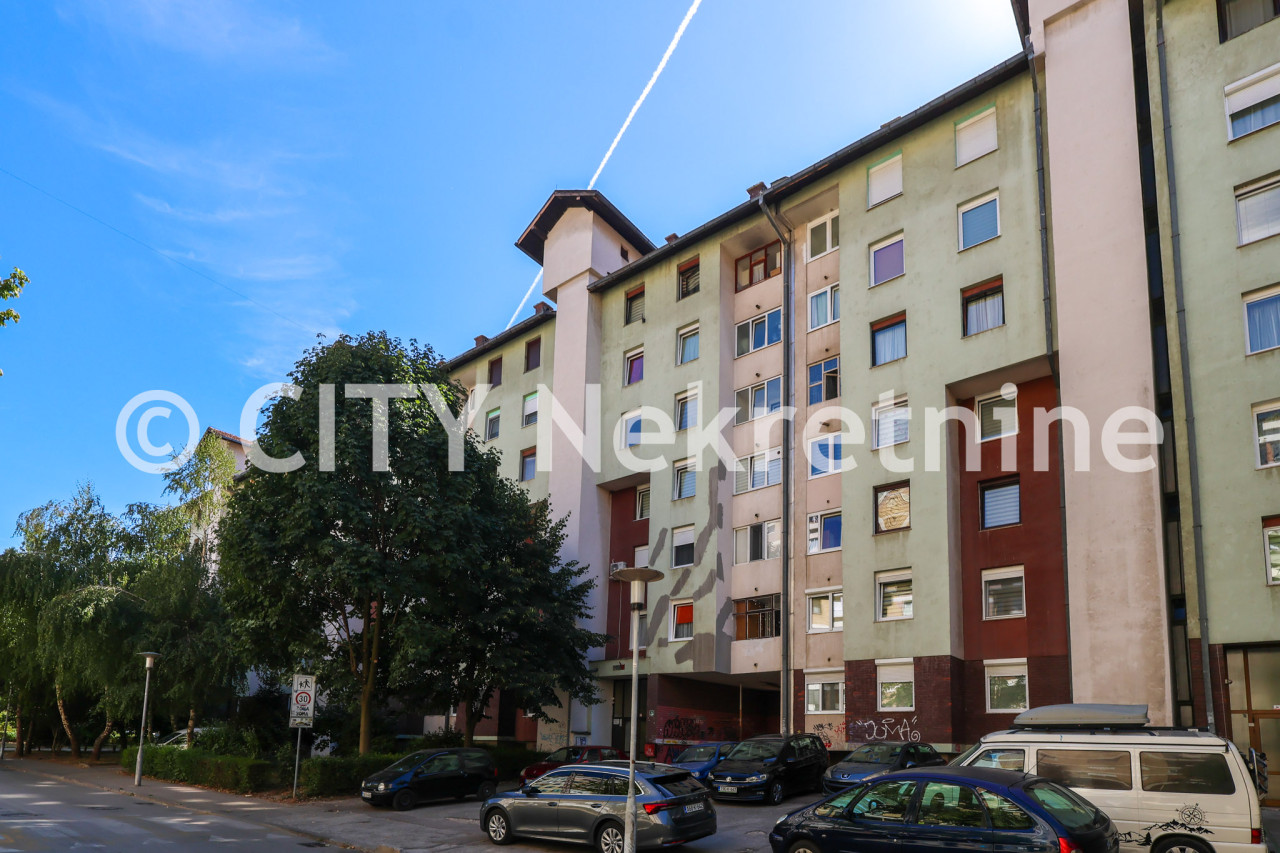 Trosoban namješten stan - Novi grad - Dobrinja 5 - 68 m2 25