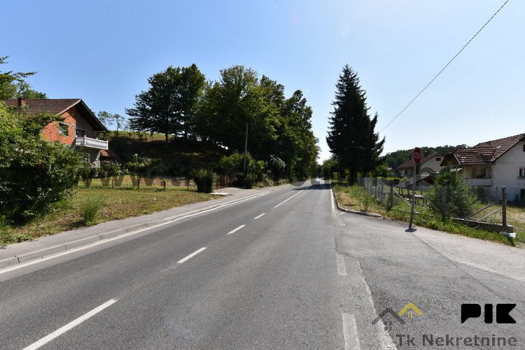 TUZLA-PAR SELO Zemljišna parcela sa započetim stambenim objektom 5