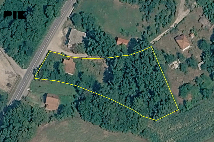 TUZLA-PAR SELO Zemljišna parcela sa započetim stambenim objektom 17