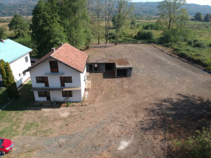 House Žepče Bistrica with a yard of 3200m2
