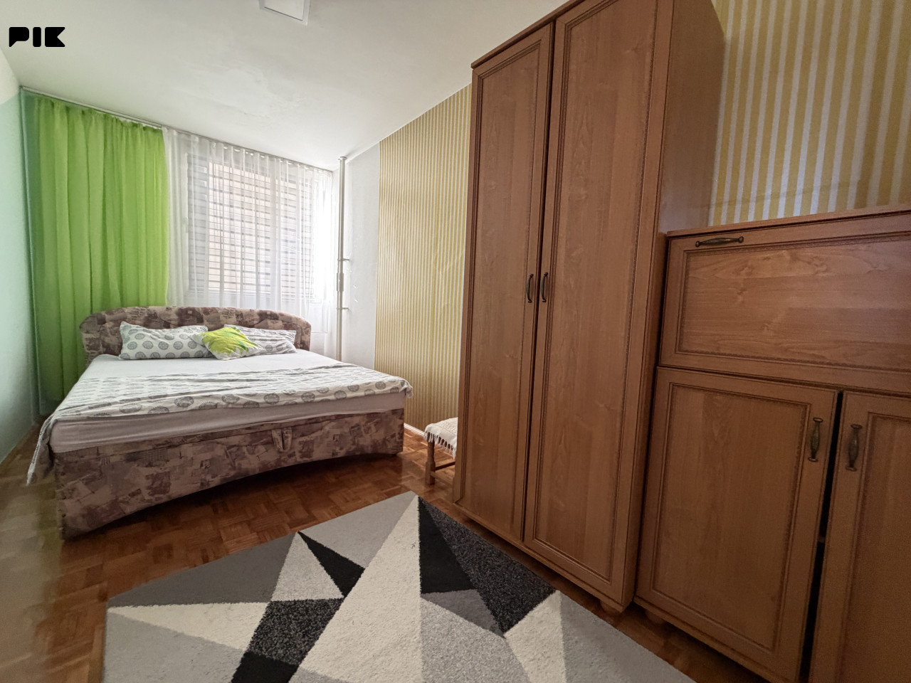 Potpuno renoviran trosoban stan 65 m2 Alipašino Polje Novi Grad 6