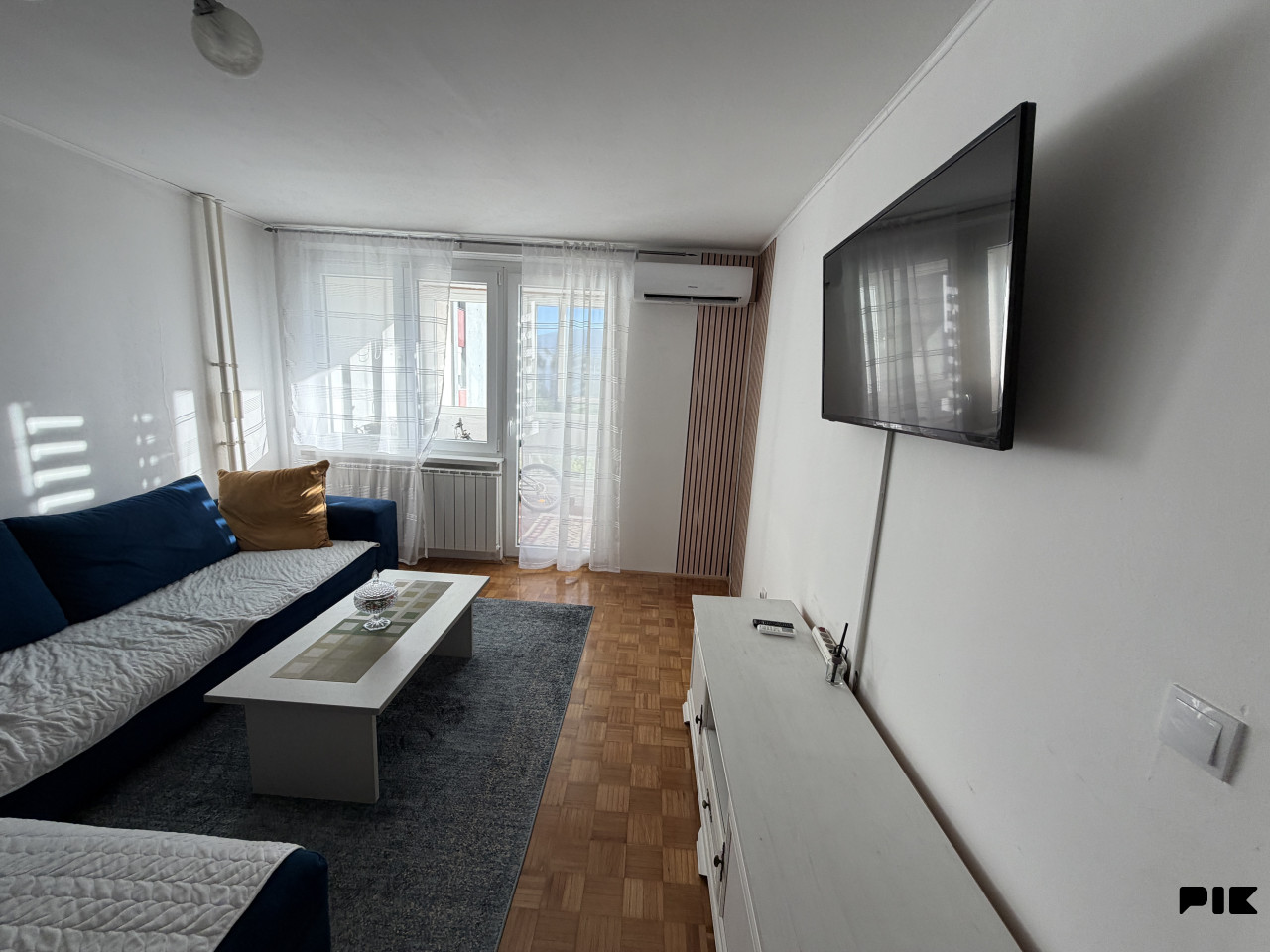 Potpuno renoviran trosoban stan 65 m2 Alipašino Polje Novi Grad 15