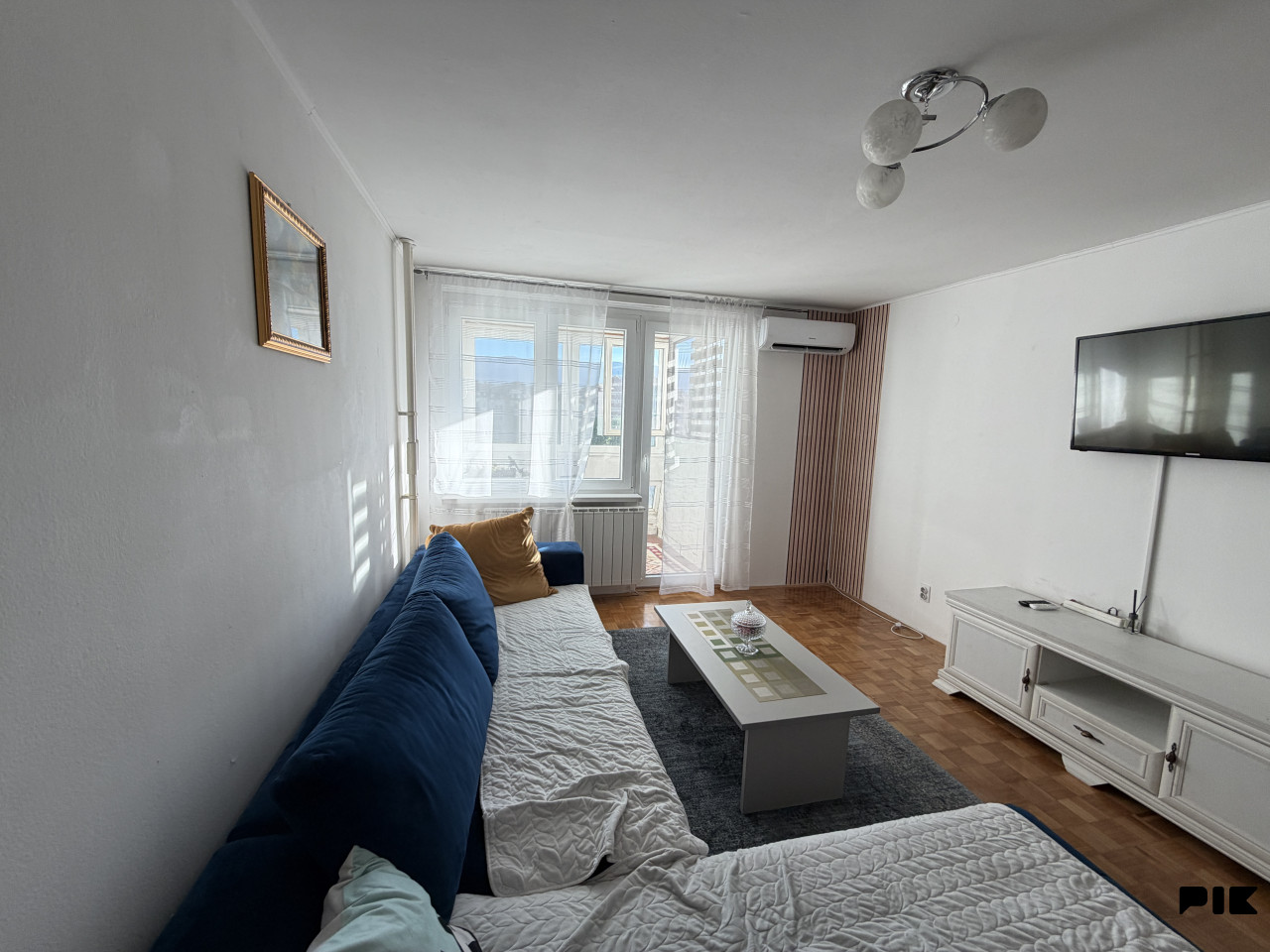 Potpuno renoviran trosoban stan 65 m2 Alipašino Polje Novi Grad 10