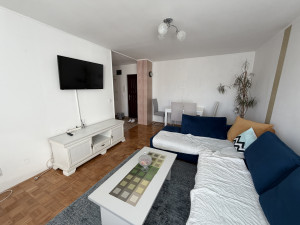 Potpuno renoviran trosoban stan 65 m2 Alipašino Polje Novi Grad photo 5