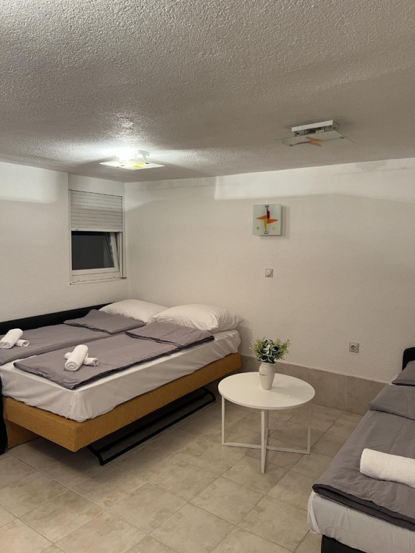 Trosoban apartman Neum Surdup prodaja TERASA 18