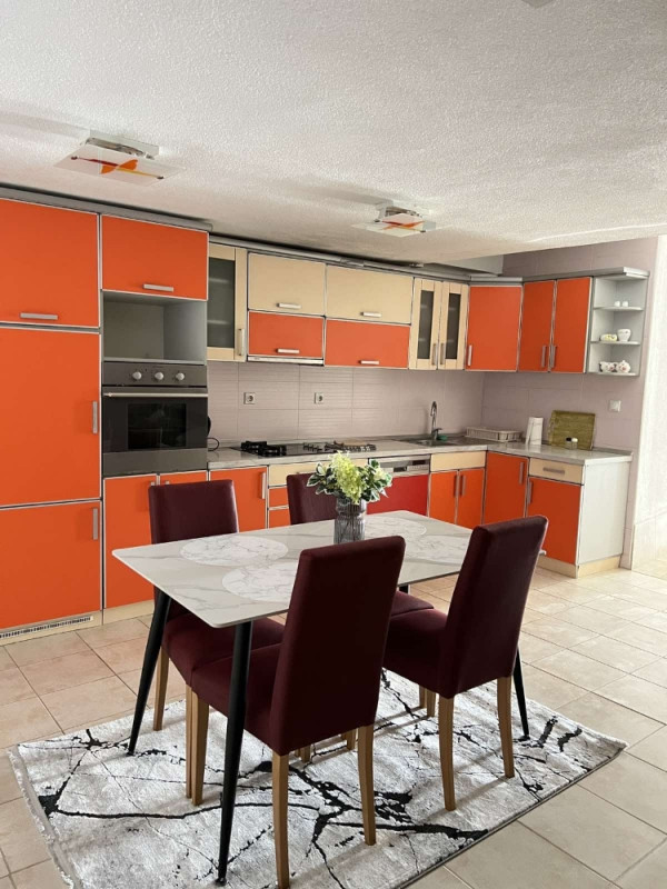 Trosoban apartman Neum Surdup prodaja TERASA 14