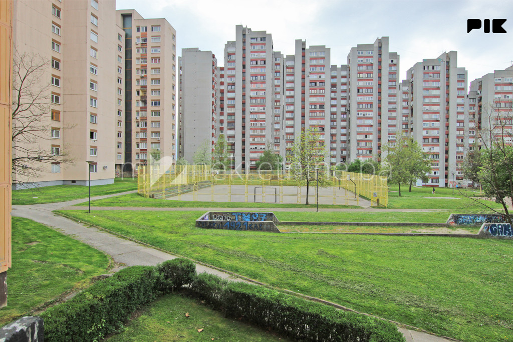 m2: Alipašino polje - adaptiran i namješten trosoban stan 72m2 18
