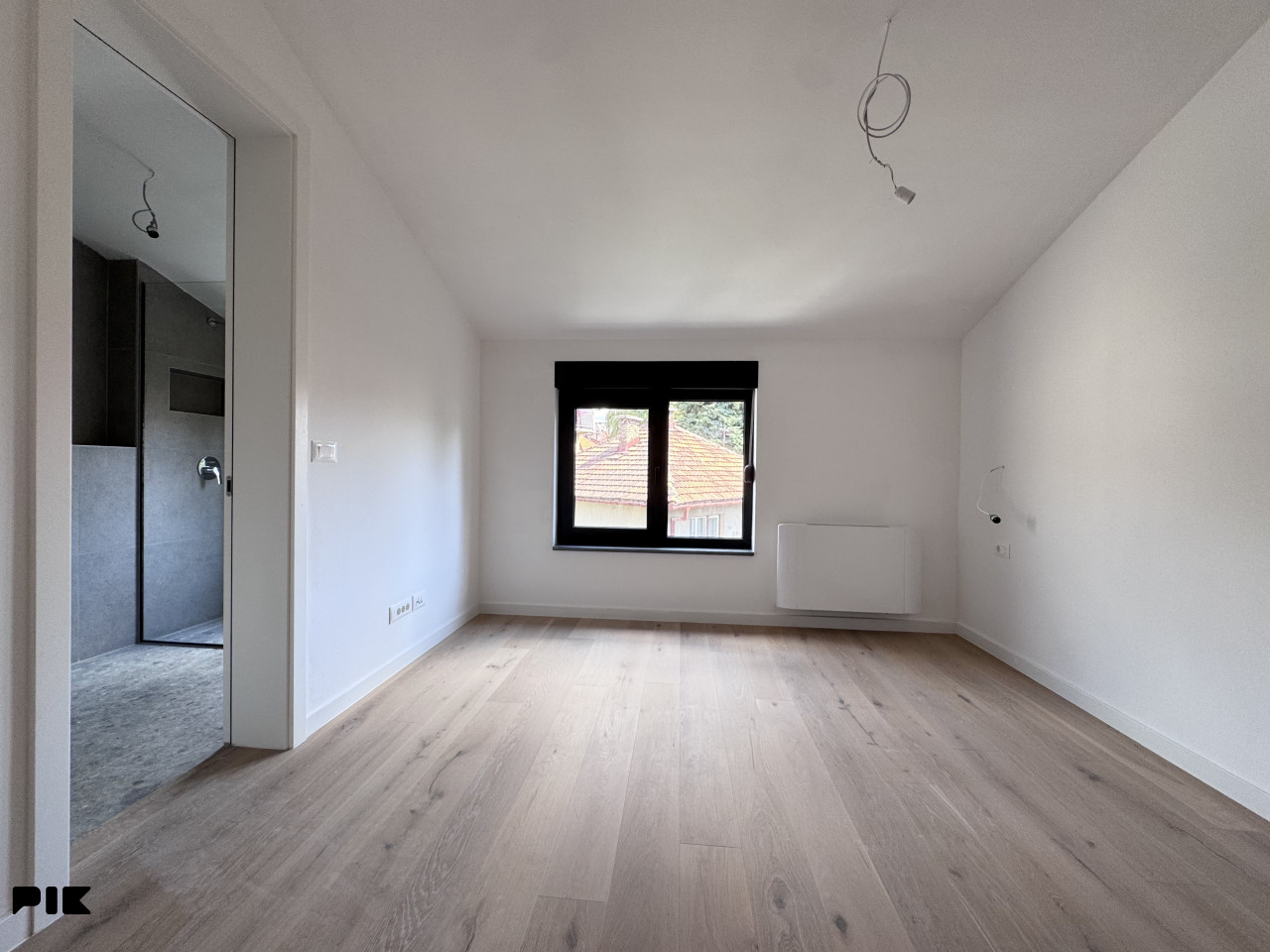 Breka 170 m2 Luksuzan četverosobni stan sa dva balkona 17