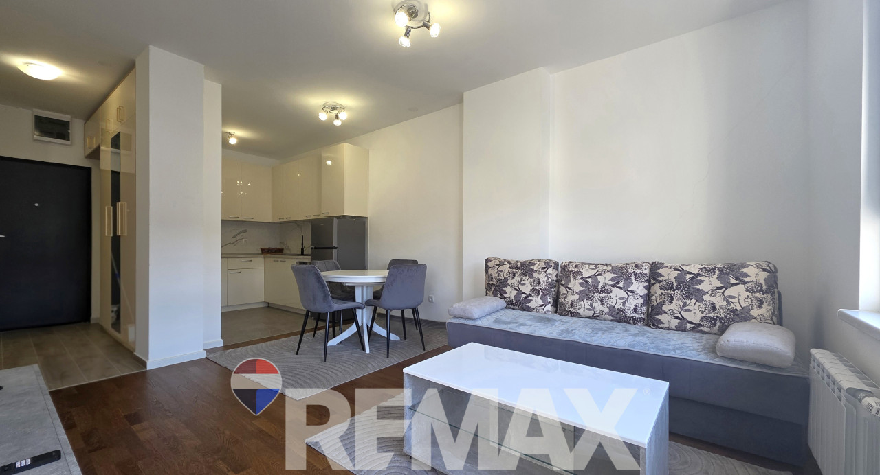 Odličan dvosoban stan sa garažnim mjestom | 45 m2 | Nova Varoš 2