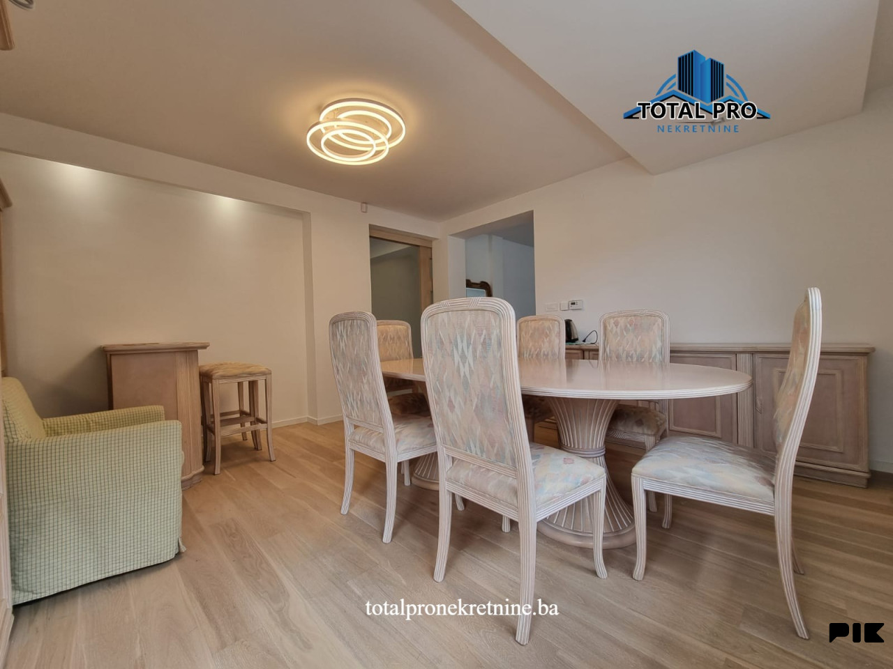 TOTAL PRO/ Kuća sa pslovnim prostorom 390m2 / Marijin Dvor 7