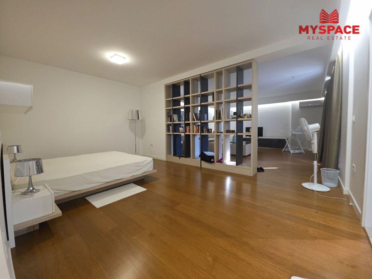 MY SPACE/ Stambeno - poslovni prostor / Cobanija / 1313m2 11
