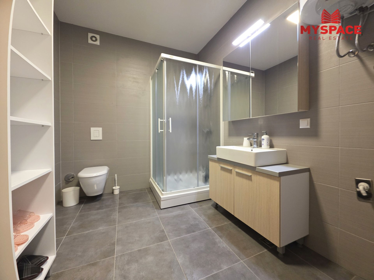 MY SPACE/ Stambeno - poslovni prostor / Cobanija / 1313m2 20