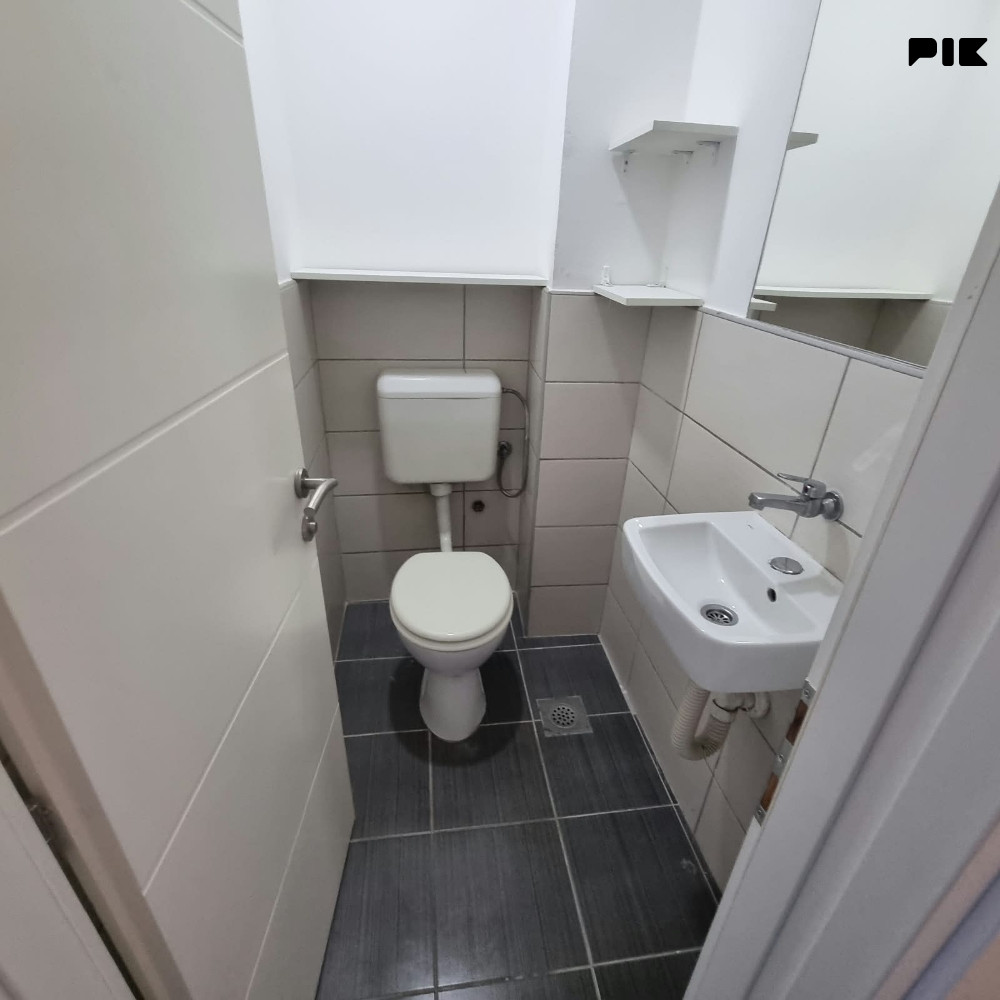 CAPITAL/ Trosoban stan Dobrinja 3/ 86m2/ 1.sprat/ T.S.Olimpijade 11