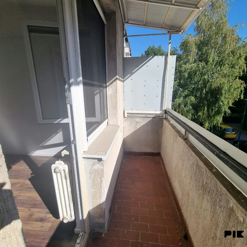 CAPITAL/ Trosoban stan Dobrinja 3/ 86m2/ 1.sprat/ T.S.Olimpijade 15