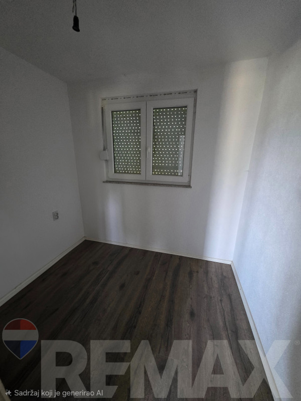 Kuća sa okućnicom | Donja Kola | Prodaja | 1957m2 | Banja Luka 12