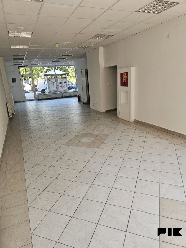 Poslovni prostor Tuzla - Stupine B1 95m2 PRIZEMLJE + 55m2 SUTEREN 3