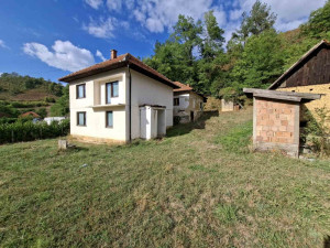 House with land Visoko