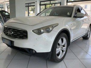 Infiniti FX 3,0 DIZEL 4X4 !!!