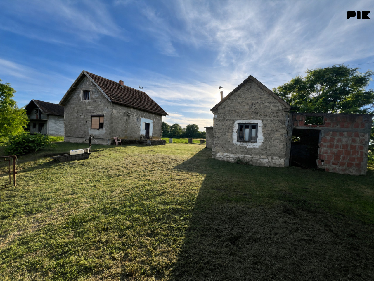 Kuća I vikendica (Bajinci, opština Srbac) 2