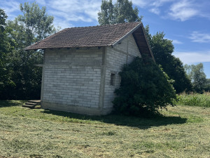 Kuća I vikendica (Bajinci, opština Srbac) photo 3