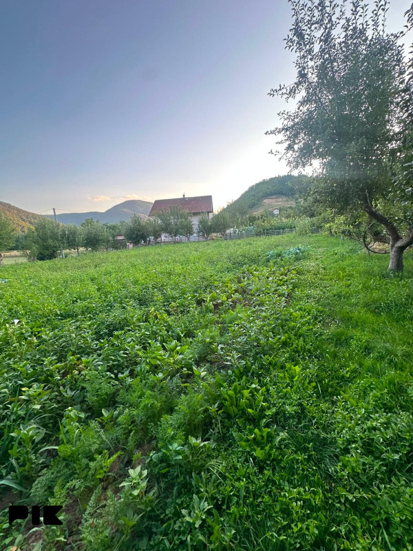 Kuća sa 1864m2 zemljišta - Hrenovica Općina Prača 12