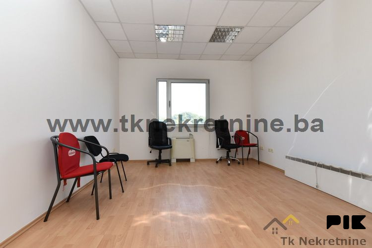BOSANSKA POLJANA! Dio višenamjenske poslovne zgrade - 440m2 13