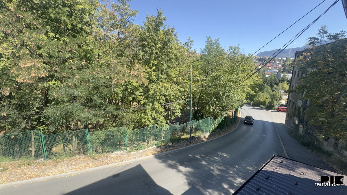 Jednoiposoban stan najam Centar Sarajevo 7