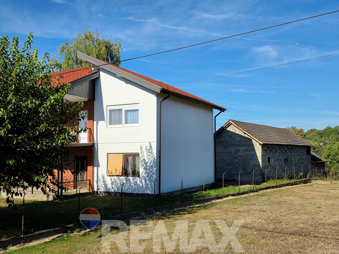 Kuća 150m2 na placu 821m2, sprat renoviran - Inađol Srbac 8