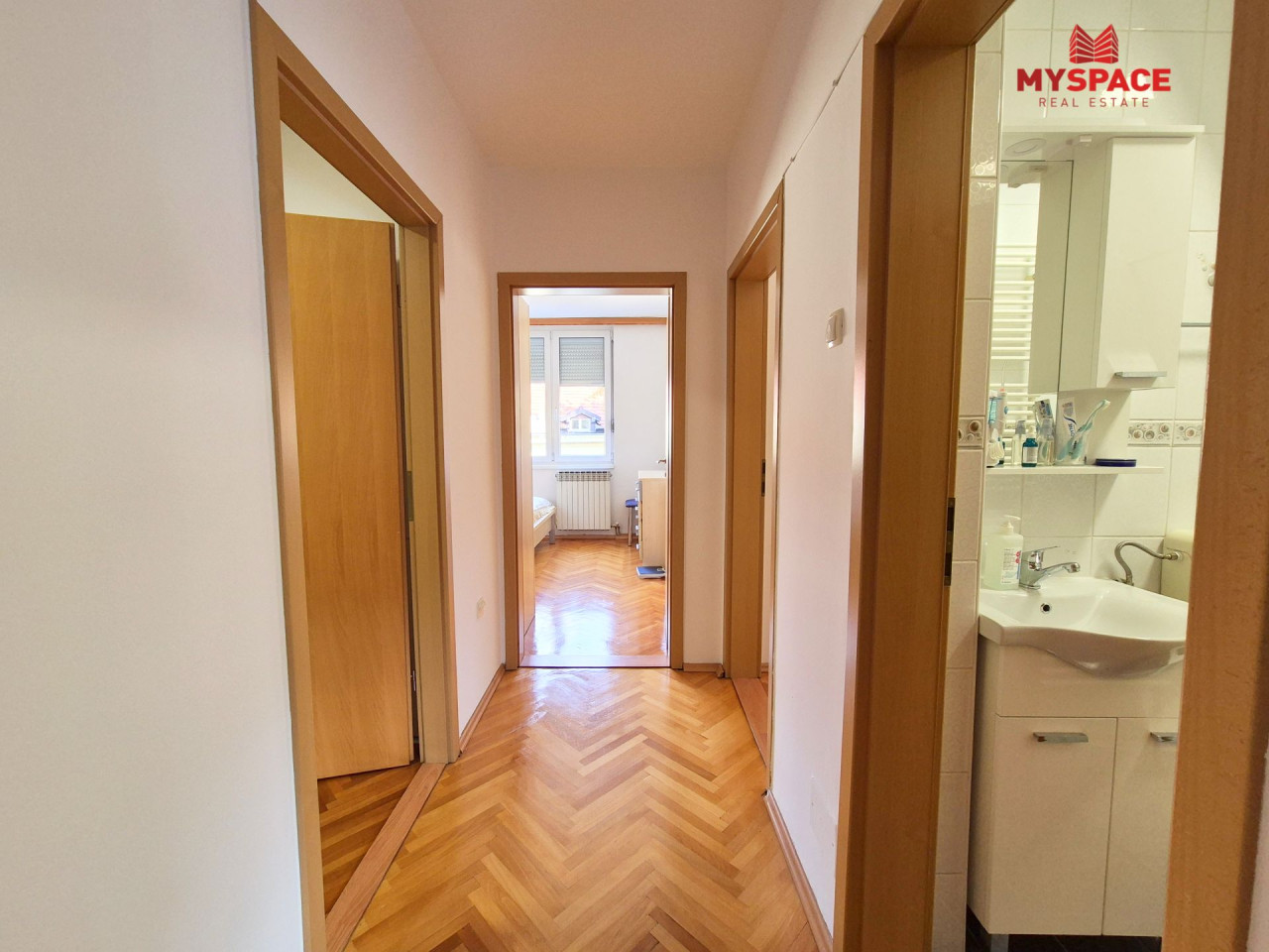 MY SPACE / Stan / Stari Grad / 64 (75) m2 16