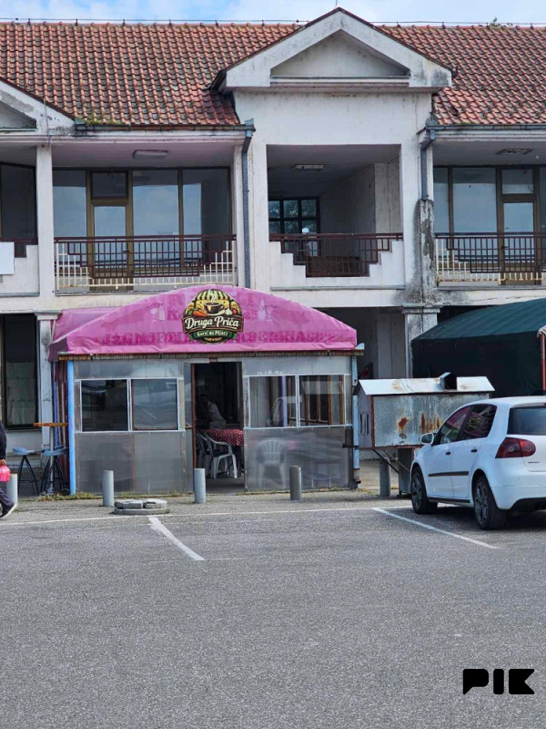 Prodajem poslovni prostor Bijeljina ATC