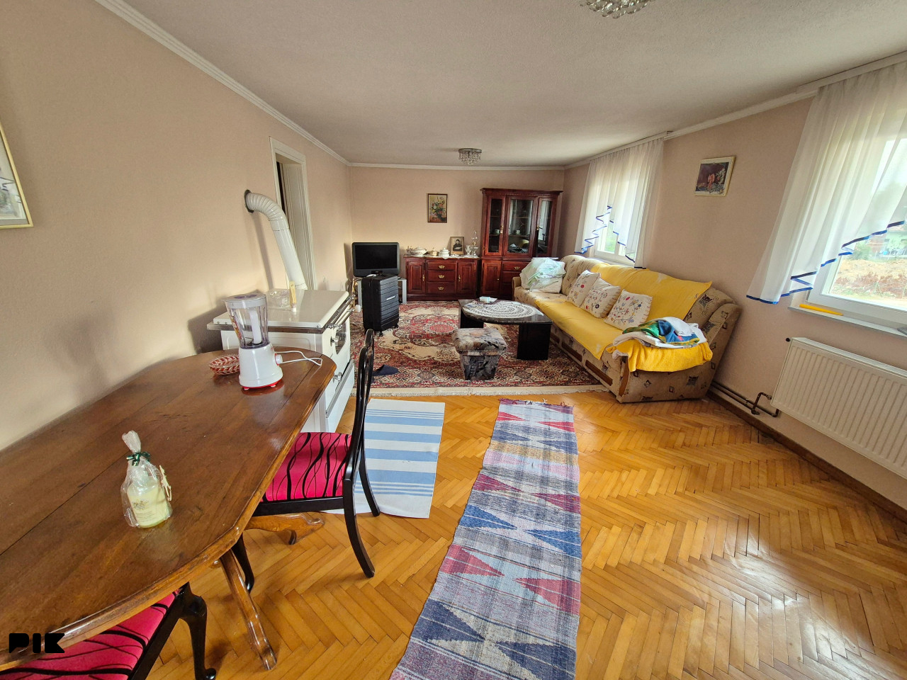 Kuća sa dvije stambene jedinice - Dubrave 5