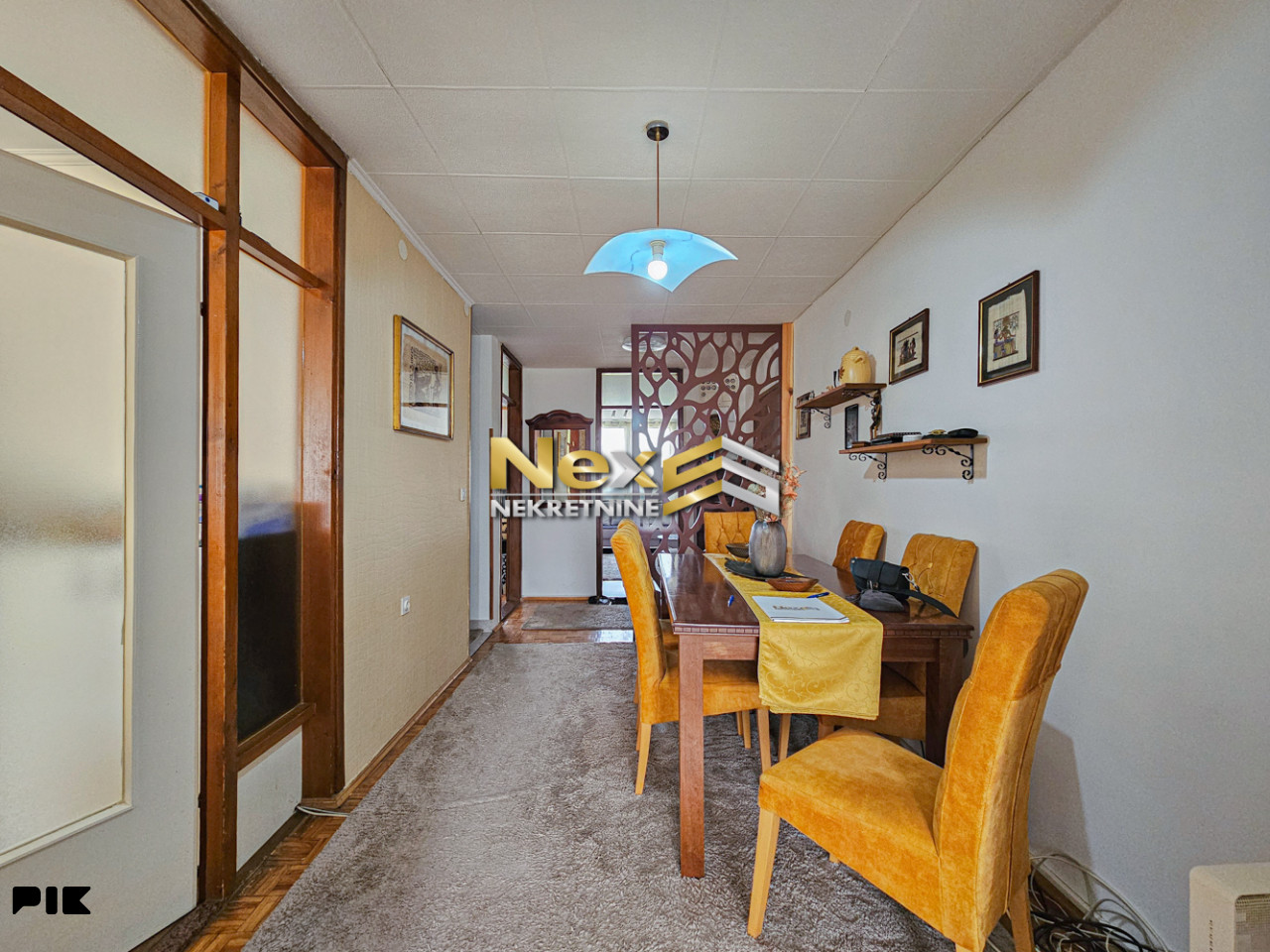 Trosoban stan Alipašino Polje/Novi Grad 70m2 11