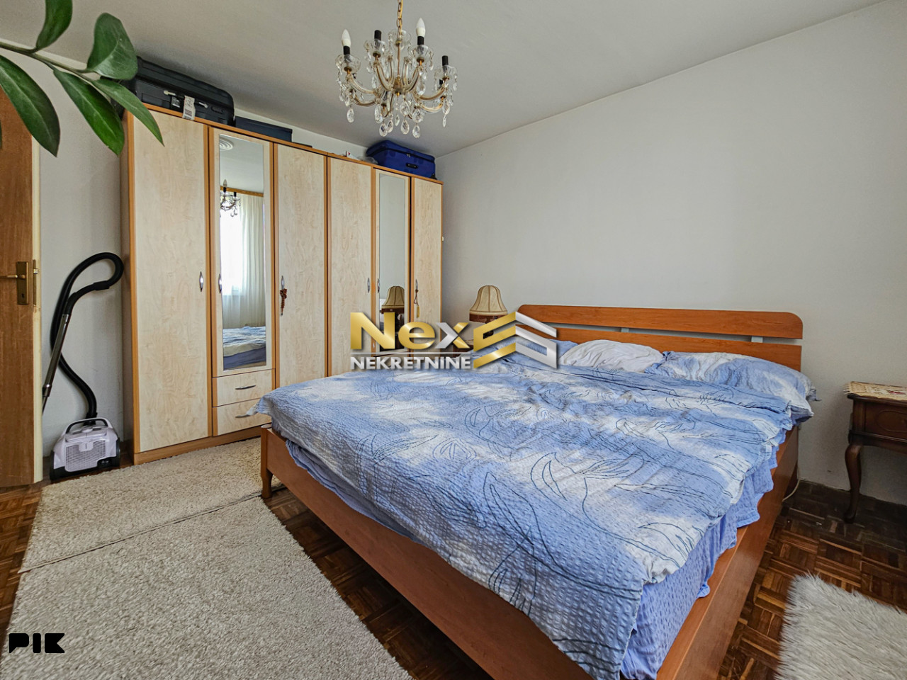Trosoban stan Alipašino Polje/Novi Grad 70m2 17