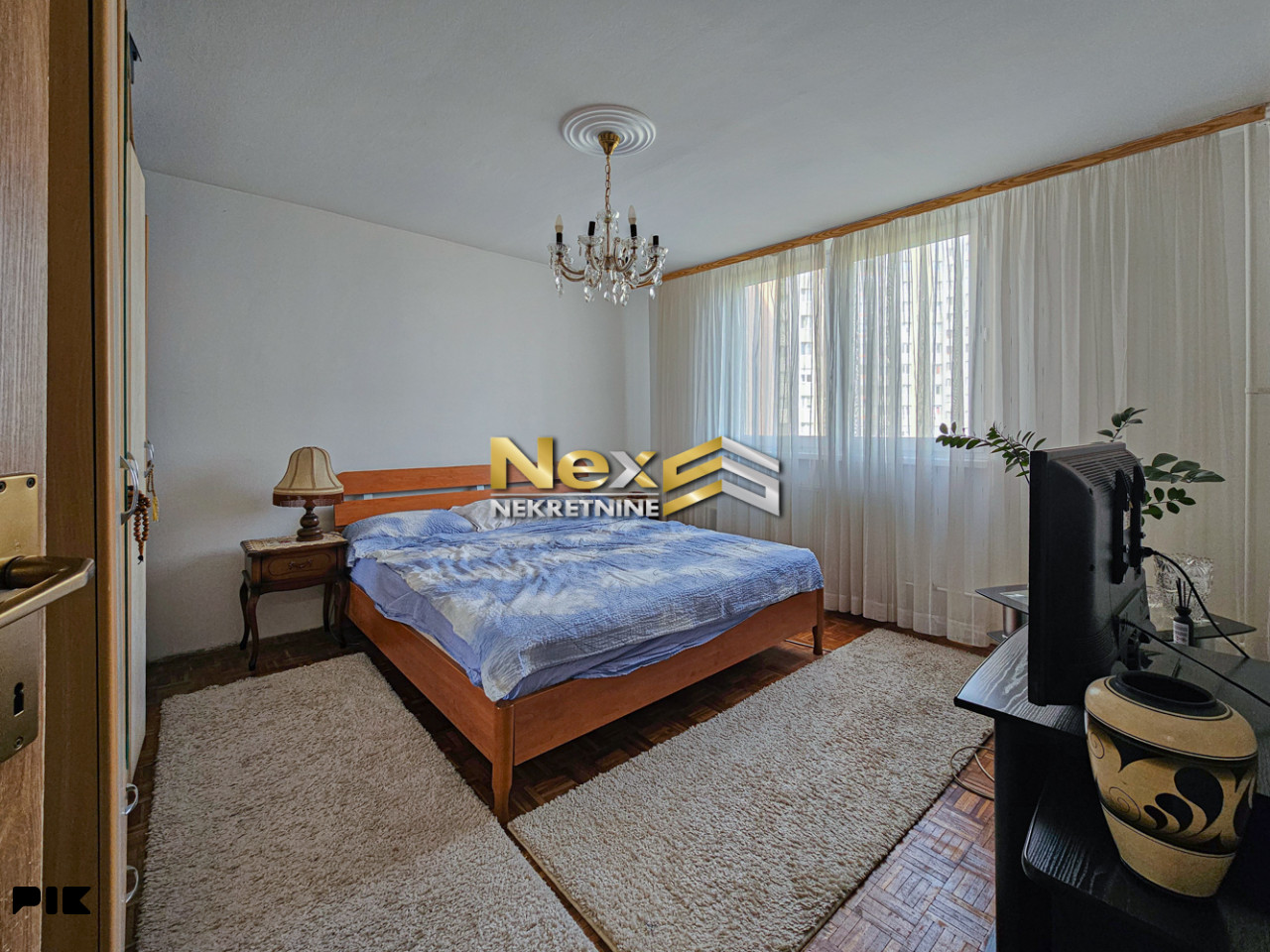 Trosoban stan Alipašino Polje/Novi Grad 70m2 16