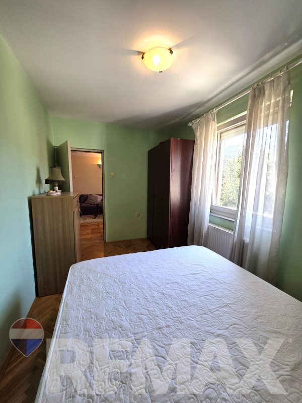 Komforan četverosoban stan 94m2 / Hisete, Banja Luka 10