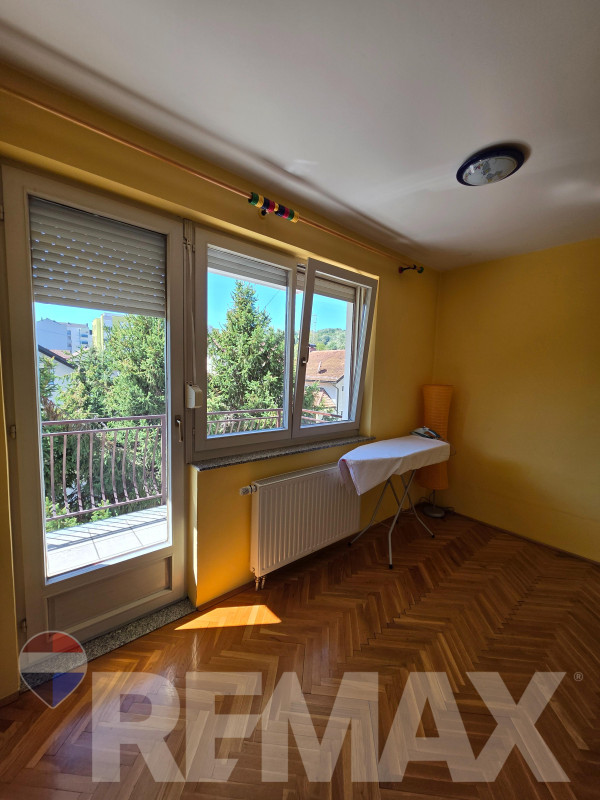 Komforan četverosoban stan 94m2 / Hisete, Banja Luka 12