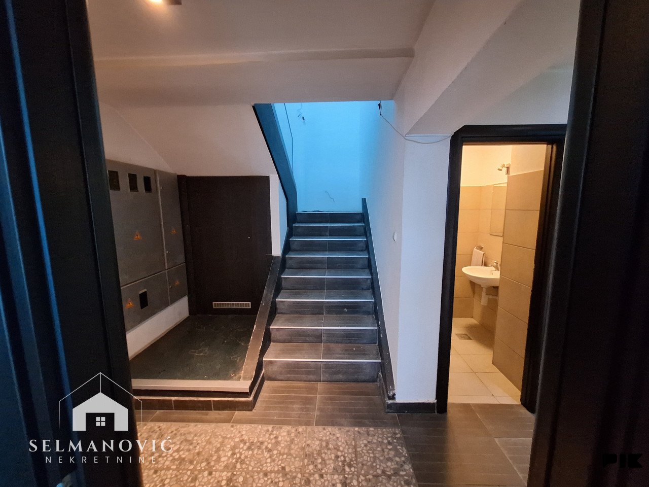 Poslovni Prostor/Objekat - Sarajevo Stari Grad - 226m2 - Prodaja 6