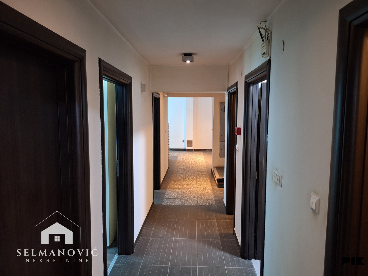 Poslovni Prostor/Objekat - Sarajevo Stari Grad - 226m2 - Prodaja 9