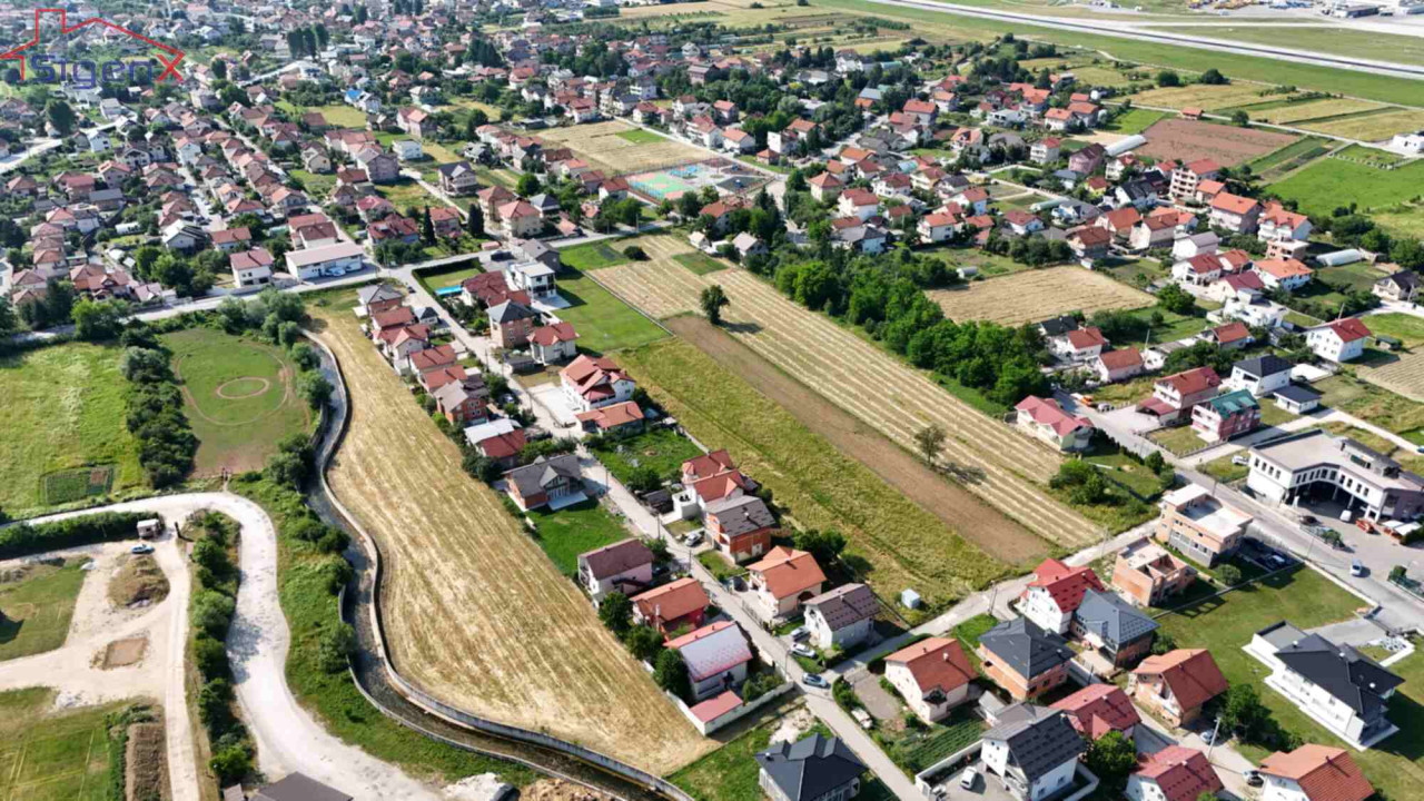 SIGENX prodaje: Zemljište Ilidža/ Butmir/ 951m2 - Odličan pristup 6