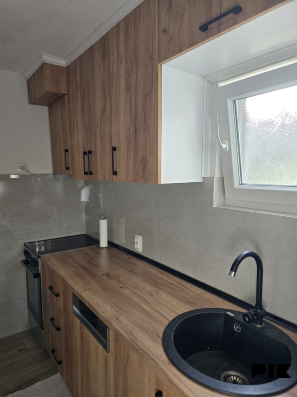 Stan na dan Banja Luka, apartman sa parkingom 2